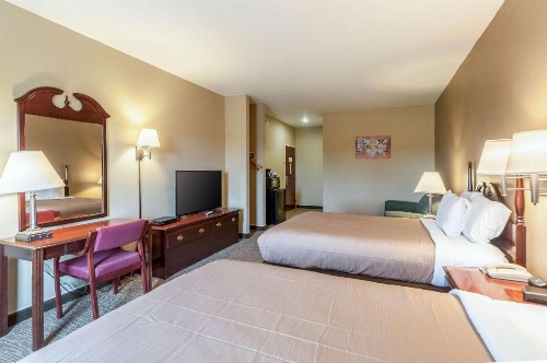 Econo Lodge Inn & Suites Middletown image 10